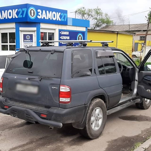Nissan Terrano заклинил замок зажигания