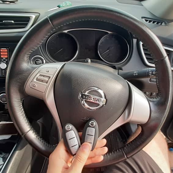 Nissan X-trail гибрид дополнительный чип ключ в систему иммобилайзера автомобиля