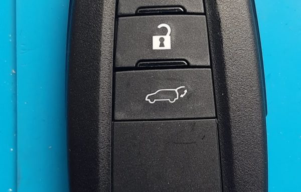 Ключ для Toyota RAV4 2018